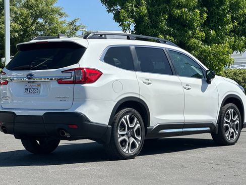 Used 2024 Subaru Ascent Limited image 4