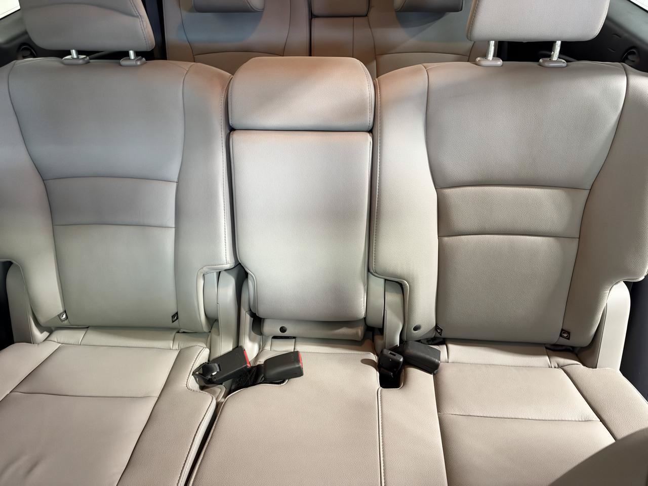 Used 2016 Honda Pilot Touring image 22