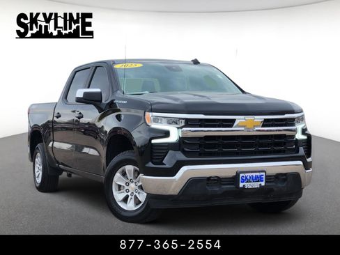 Used 2025 Chevrolet Silverado 1500 LT image 1