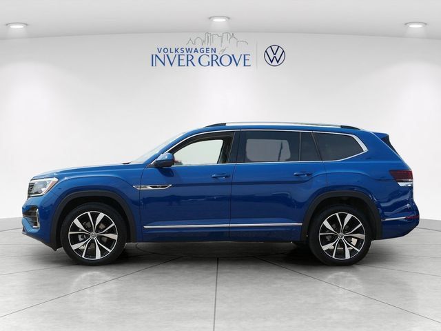 Certified 2026 Volkswagen Atlas SEL Premium R-Line AWD/4WD image 4