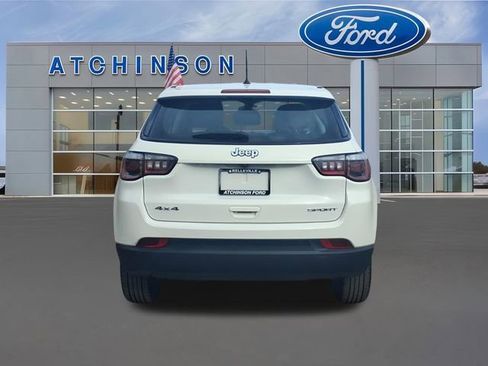 Used 2018 Jeep Compass Sport image 6