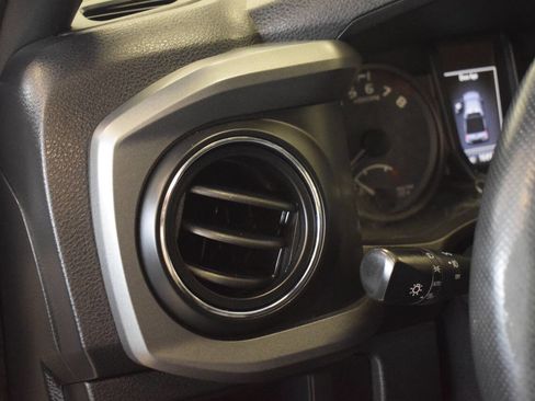 Used 2017 Toyota Tacoma TRD Pro AWD/4WD image 72