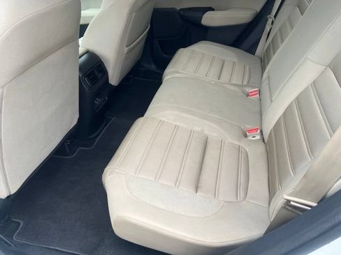 Used 2019 Honda CR-V EX image 12
