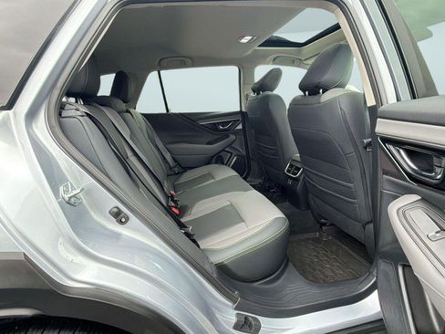 Used 2024 Subaru Outback Onyx Edition AWD/4WD image 26