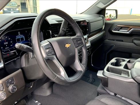Used 2024 Chevrolet Silverado 1500 LT w/ Protection Package image 17
