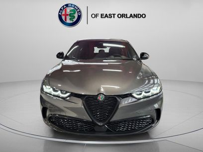 New 2025 Alfa Romeo Tonale w/ Premium Package