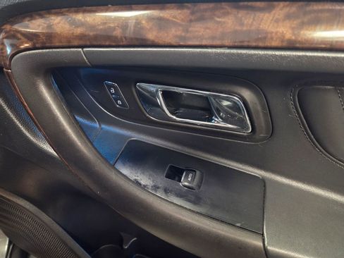 Used 2016 Ford Taurus Limited w/ Equipment Group 301A image 65