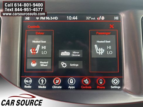 Used 2019 Dodge Charger SXT w/ Blacktop Package image 25