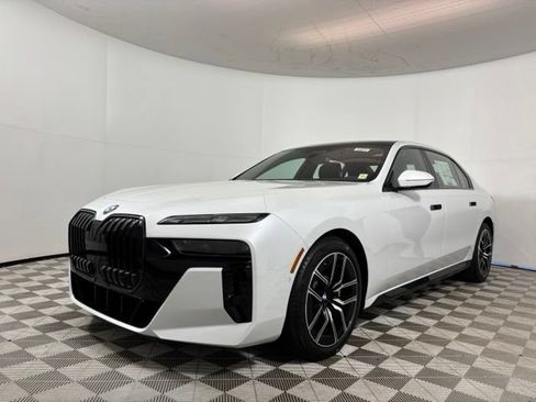 New 2026 BMW 740i xDrive w/ Executive Package AWD/4WD image 3