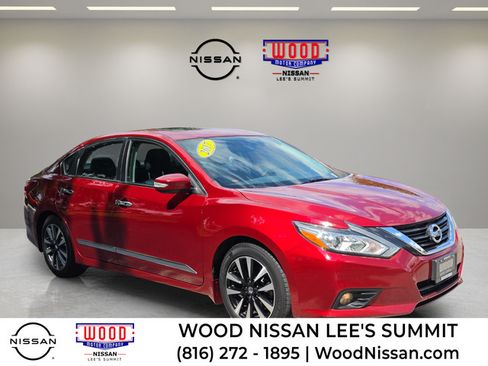 Used 2017 Nissan Altima 2.5 SV w/ Convenience Package FWD image 1