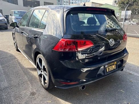Used 2015 Volkswagen GTI SE FWD image 5