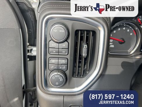 Used 2020 Chevrolet Silverado 1500 RST w/ Texas Edition image 13