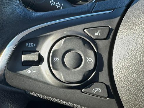 Used 2021 Buick Enclave Essence w/ Sound and Sites Package image 21