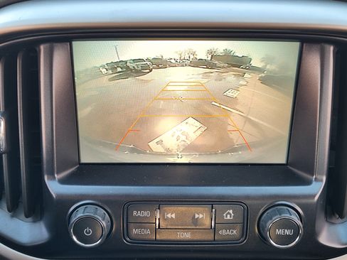 Used 2016 Chevrolet Colorado Z71 image 20