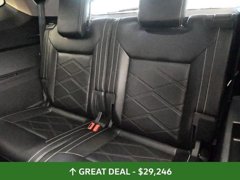 Used 2024 Volkswagen Atlas SE image 20