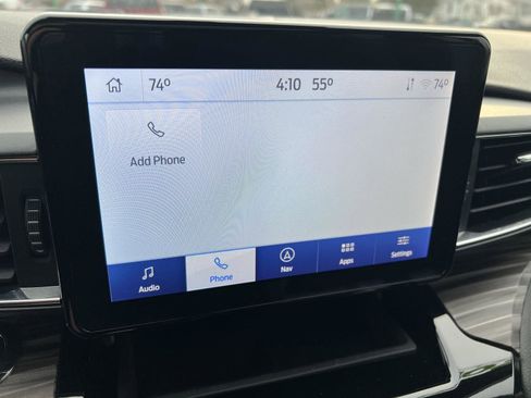 Used 2021 Ford Explorer Limited w/ Equipment Group 301A image 29