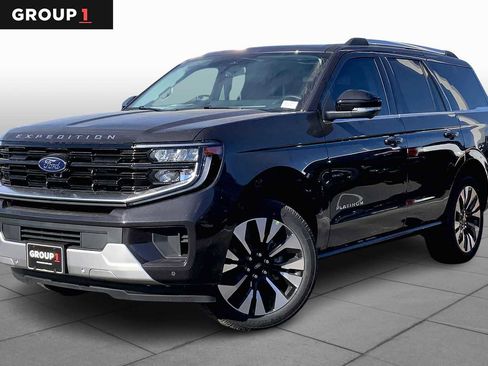 New 2026 Ford Expedition Platinum w/ Driver's Package image 1