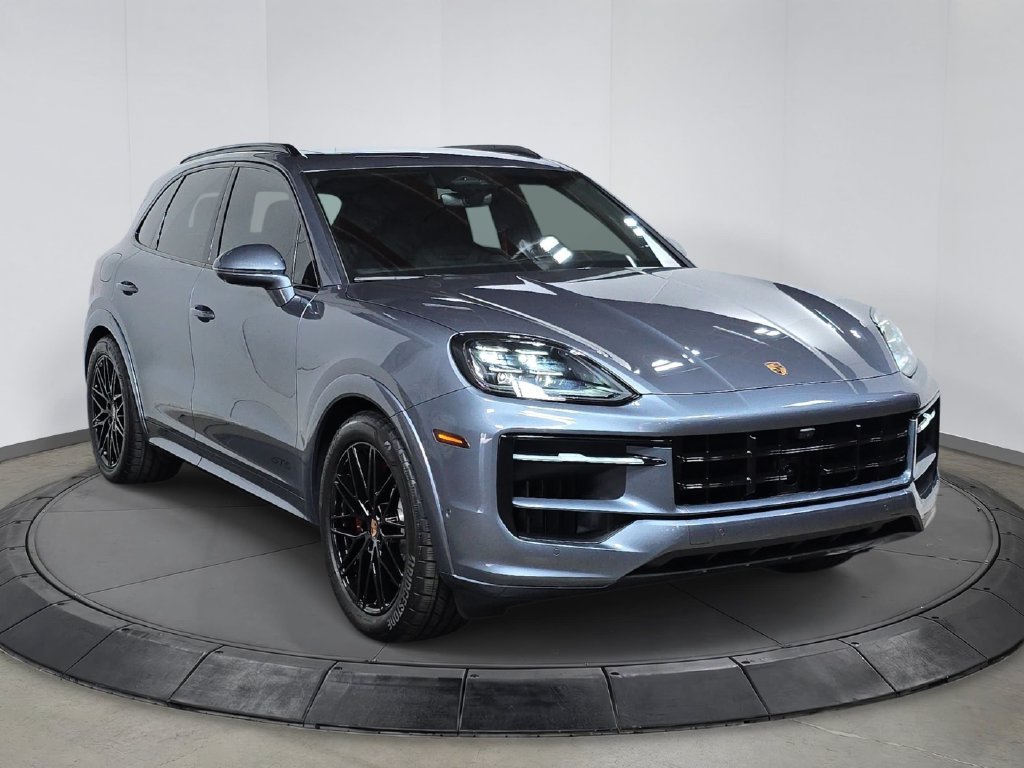 Certified 2026 Porsche Cayenne GTS AWD/4WD image 9