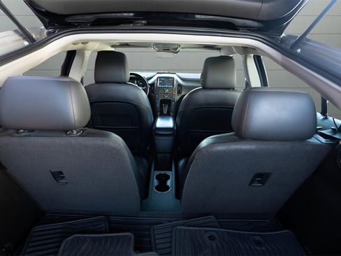 Used 2012 Chevrolet Volt Premium w/ Premium Trim Package image 44