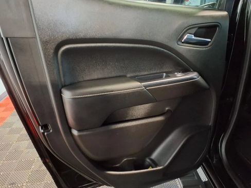 Used 2020 GMC Canyon Denali AWD/4WD image 14