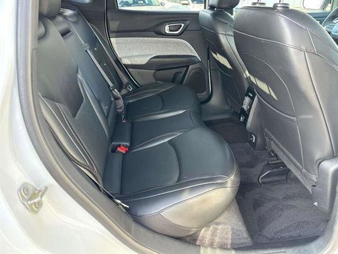 Certified 2023 Jeep Compass Latitude image 14