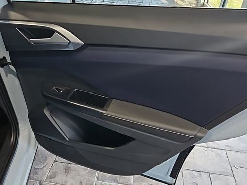 New 2026 Volkswagen Taos SEL AWD/4WD image 15