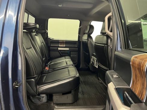 Used 2018 Ford F150 Lariat w/ Equipment Group 501A Mid image 25