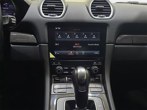 Used 2018 Porsche 718 Cayman image 21