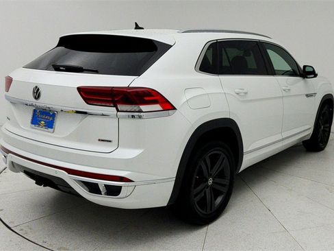 Used 2022 Volkswagen Atlas Cross Sport SEL R-Line image 6