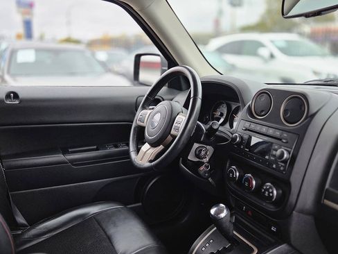 Used 2016 Jeep Patriot 75th Anniversary w/ Power Value Group FWD image 18
