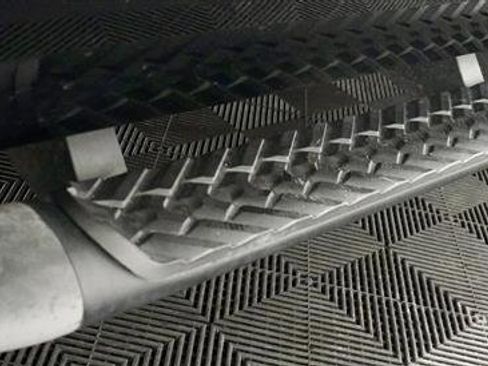 Used 2018 Chevrolet Suburban LT w/ Z71 Midnight Edition image 43