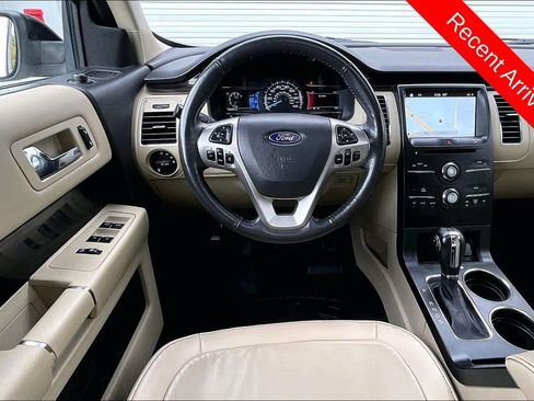 Used 2018 Ford Flex SEL w/ Equipment Group 202A image 8