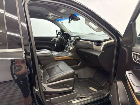 Used 2019 GMC Yukon Denali AWD/4WD image 14