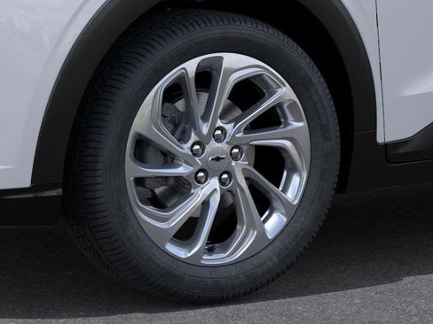 New 2027 Chevrolet Bolt LT image 9