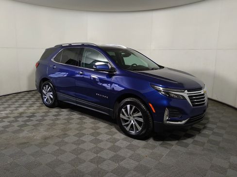 Used 2022 Chevrolet Equinox Premier image 11