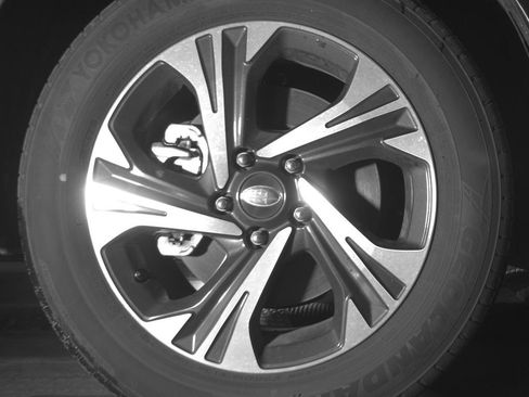 Used 2025 Subaru Crosstrek 2.0i Premium AWD/4WD image 14