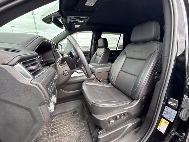 Used 2022 GMC Yukon Denali AWD/4WD image 8