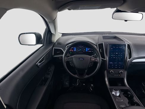 Used 2021 Ford Edge SE FWD image 17