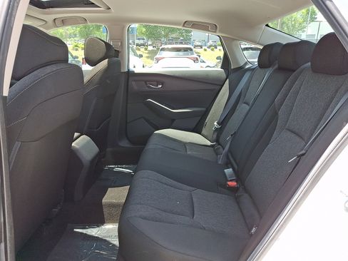 Used 2024 Honda Accord EX image 10