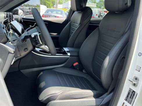 Certified 2025 Mercedes-Benz GLC 300 4MATIC image 11