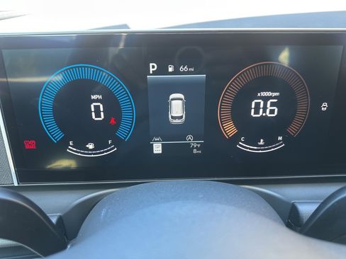 New 2026 Hyundai Tucson SE image 25