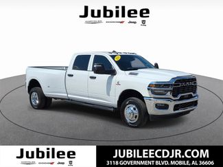 Used 2026 RAM 3500 Tradesman AWD/4WD video 1