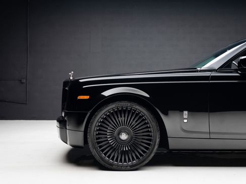Used 2007 Rolls-Royce Phantom Sedan RWD image 18