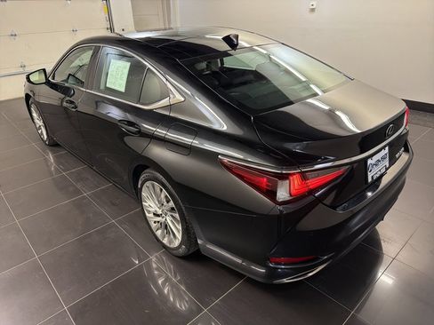 Used 2020 Lexus ES 350 w/ Accessory Package 2 FWD image 4