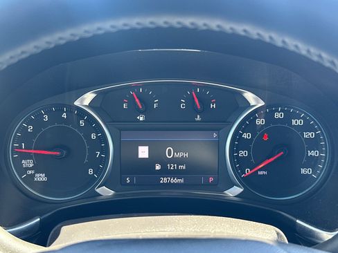 Used 2022 Chevrolet Equinox LT FWD image 23