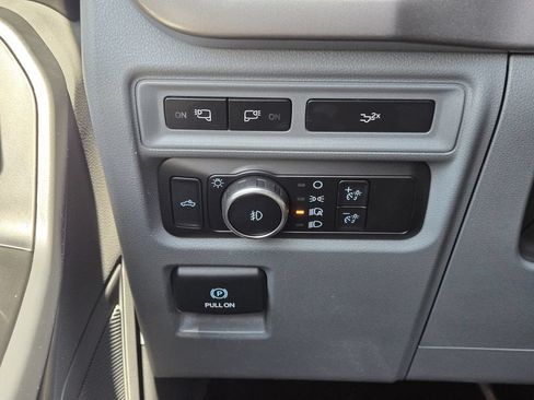 Used 2024 Ford F150 XLT w/ Equipment Group 302A MID RWD image 24