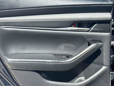 Certified 2025 MAZDA MAZDA3 s image 11