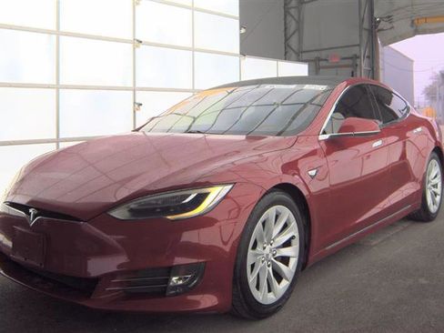 Used 2017 Tesla Model S 100D image 4