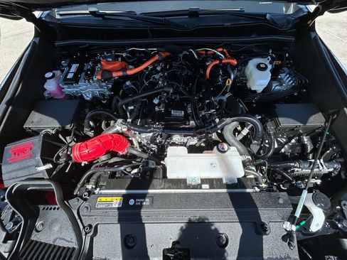 Used 2025 Toyota 4Runner TRD Pro AWD/4WD image 31