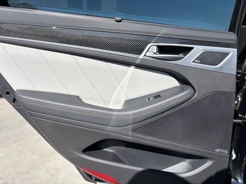 Used 2018 Genesis G80 3.3T Sport image 17